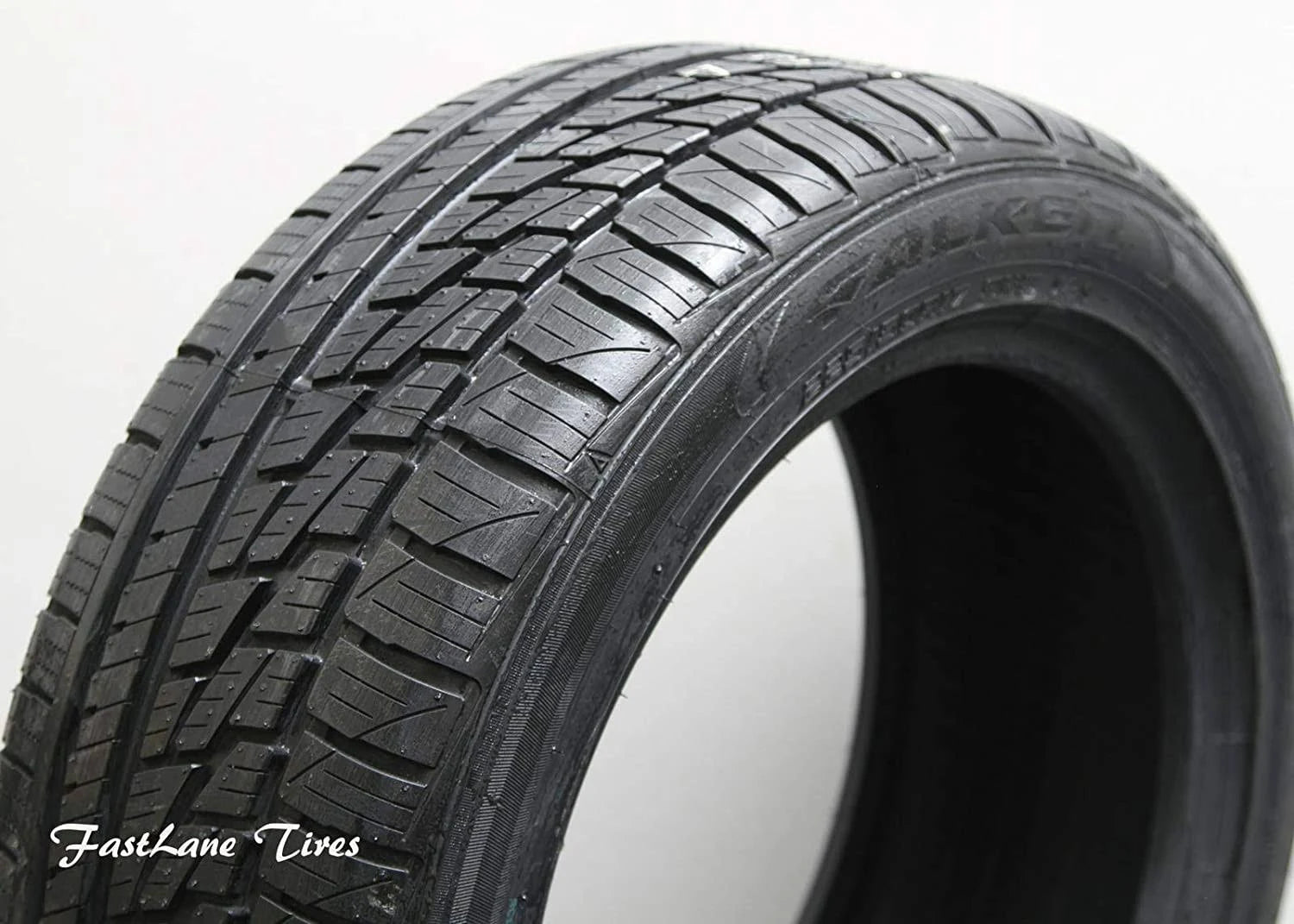 235/45R17 94W Tire U53946