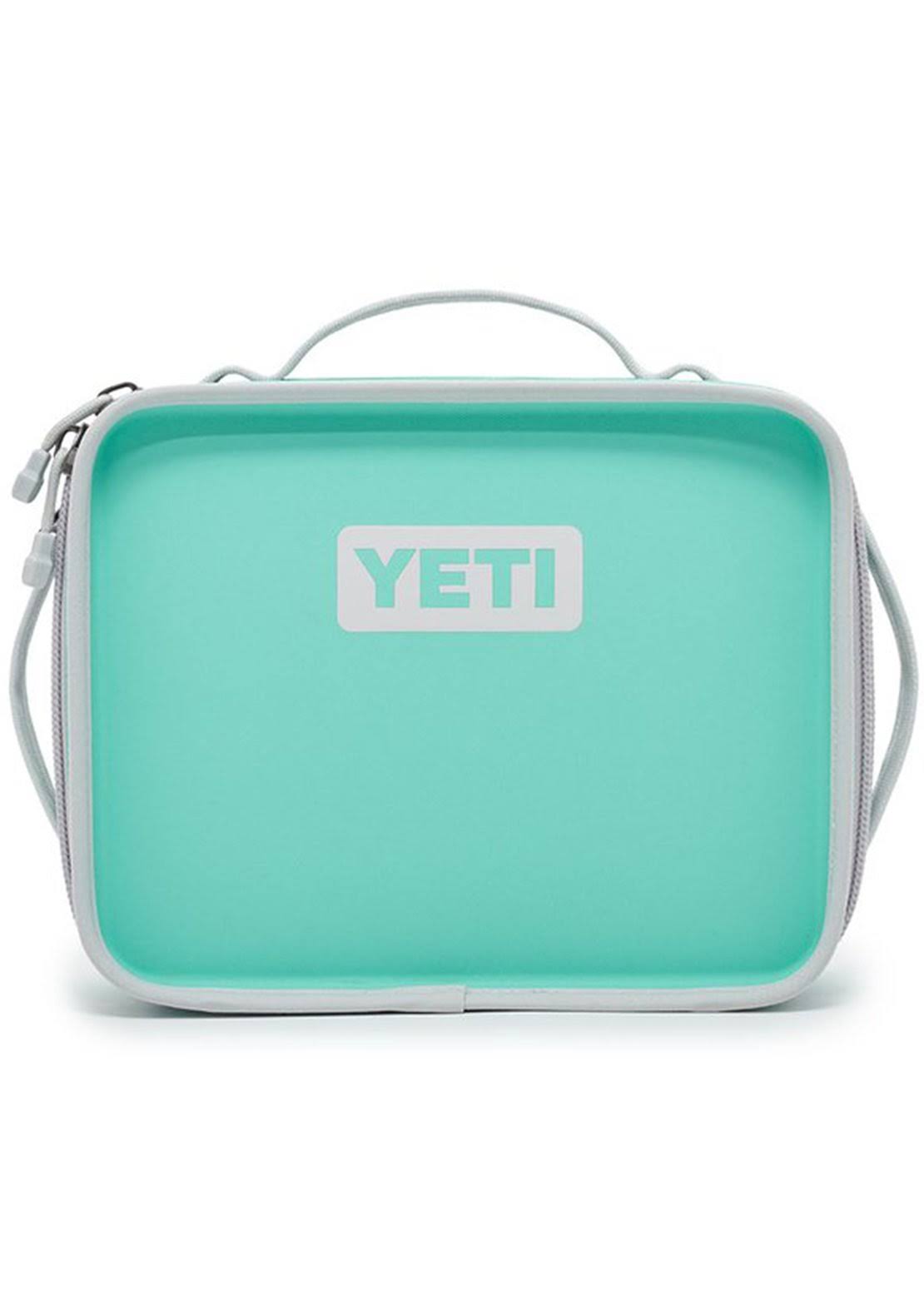 Daytrip Lunch Box S9252