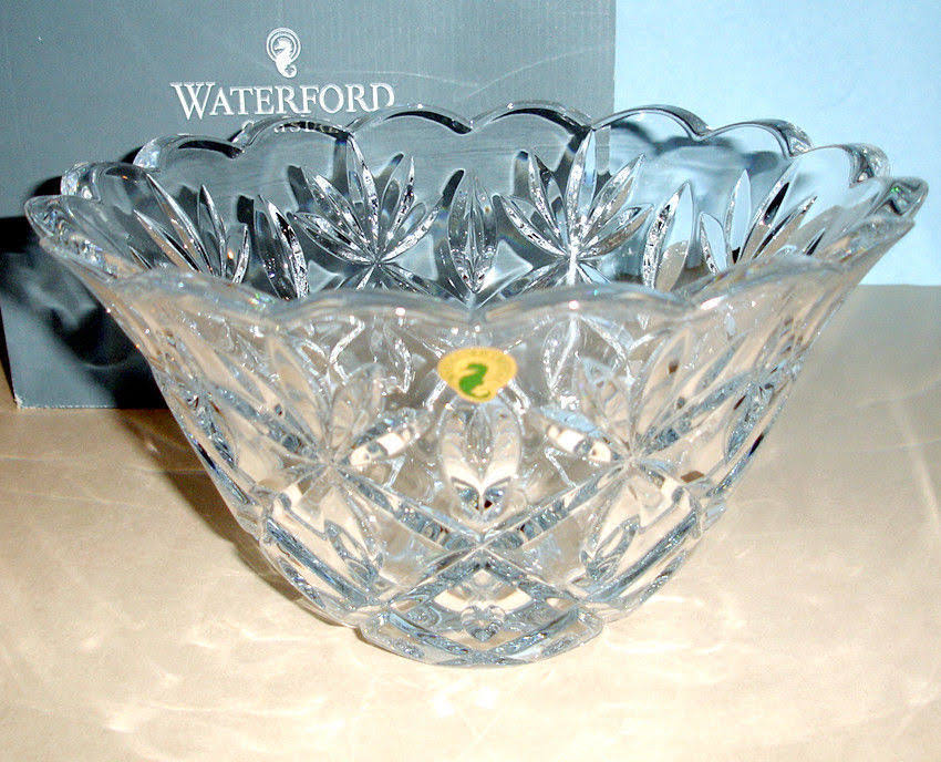 10x22 Flared & Scalloped Bowl D390015