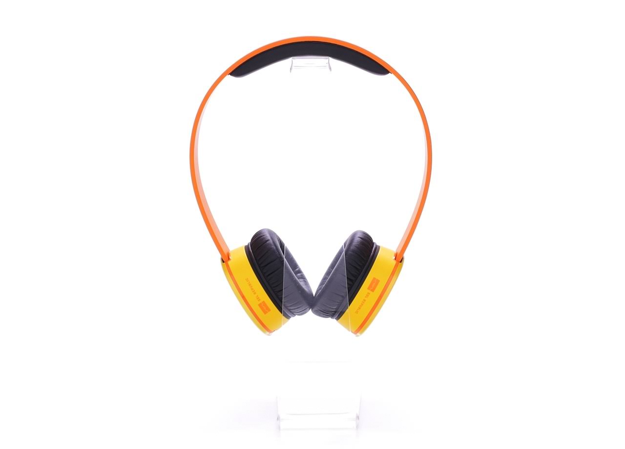 On-Ear Headphones L711766