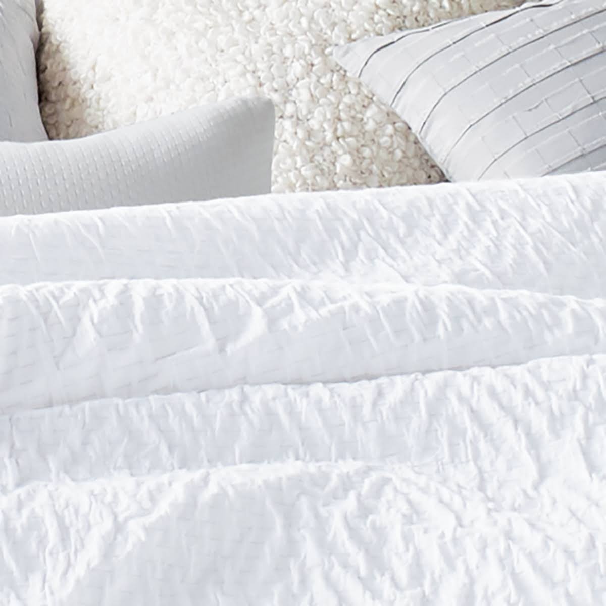 White King Crinkle Duvet Cover T582342