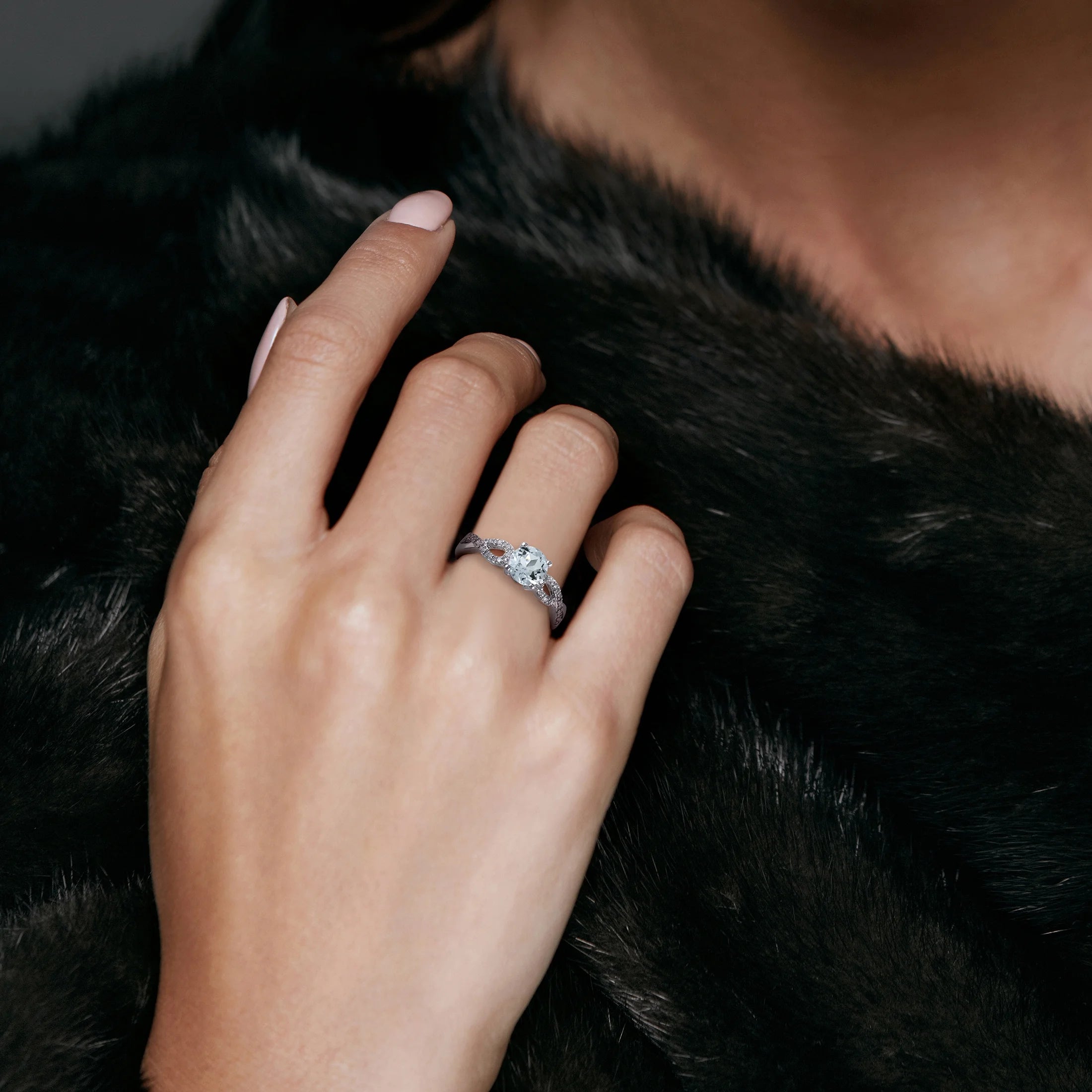 10kt White Gold Aquamarine Diamond Engagement Ring M794386