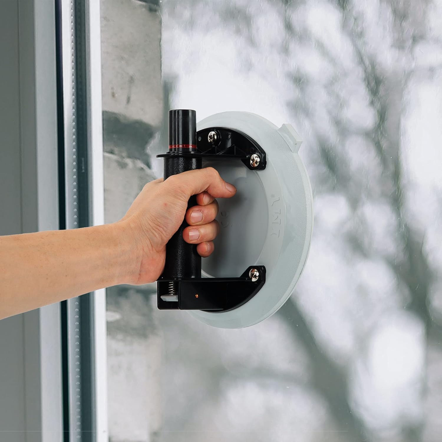 8 Glass Suction Cup with Handle and Pump A3457