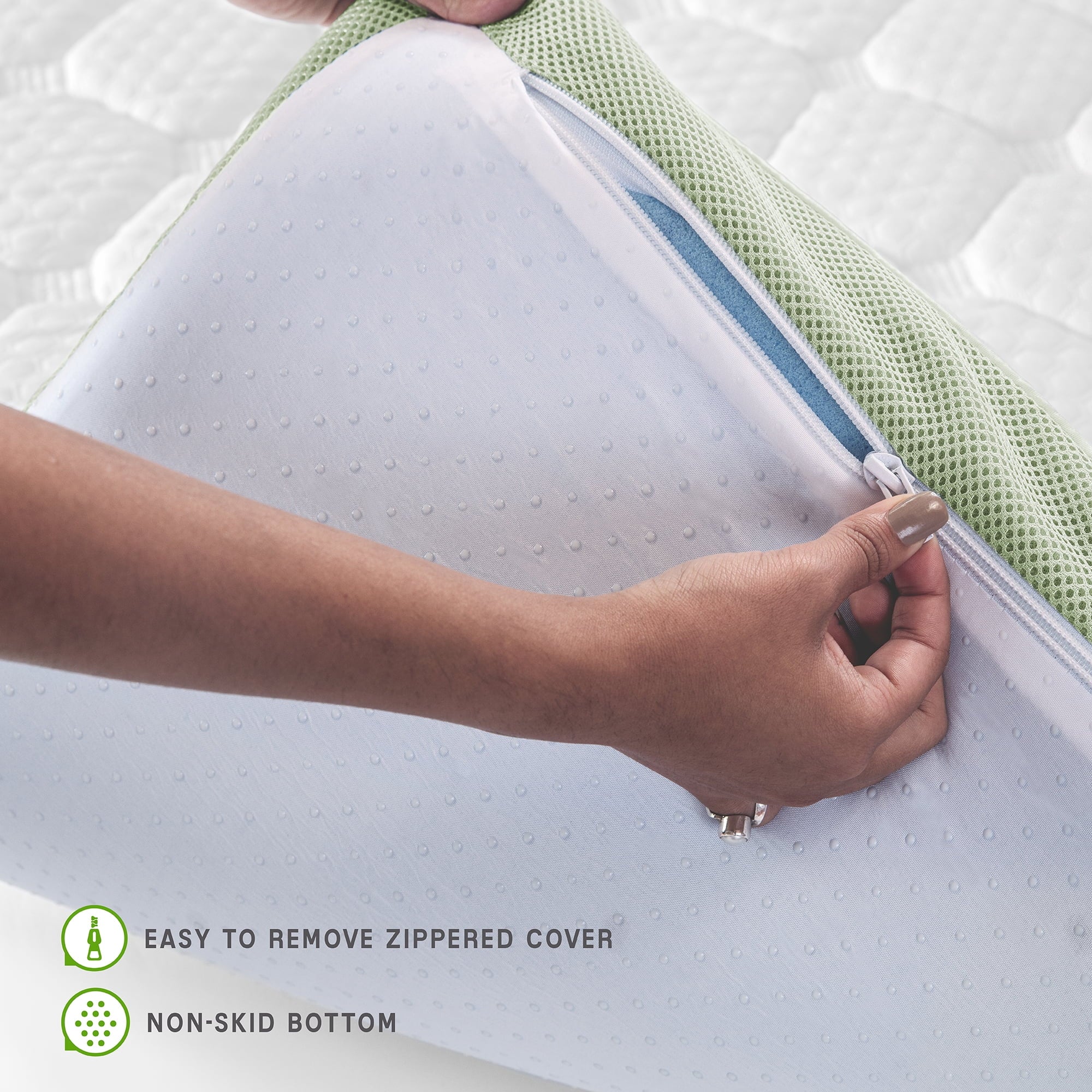 White Full Quilted Memory Foam Mattress Topper L518
