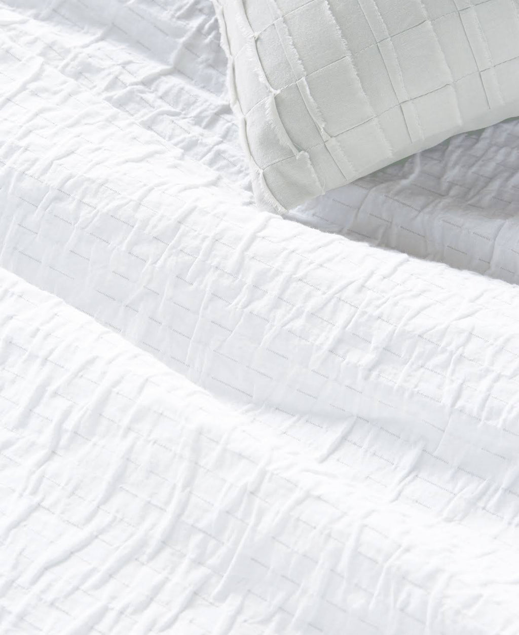 White King Crinkle Duvet Cover T582342