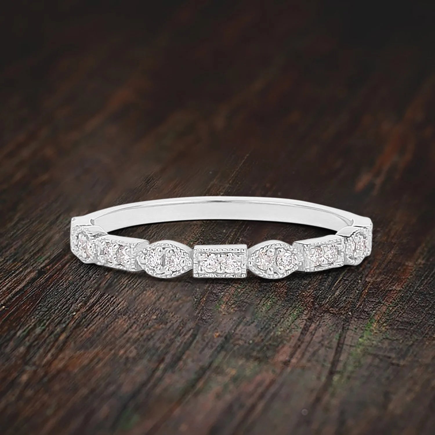 Victorian Style Wedding Band with Round Moissanite Diamond 10k Gold J1790
