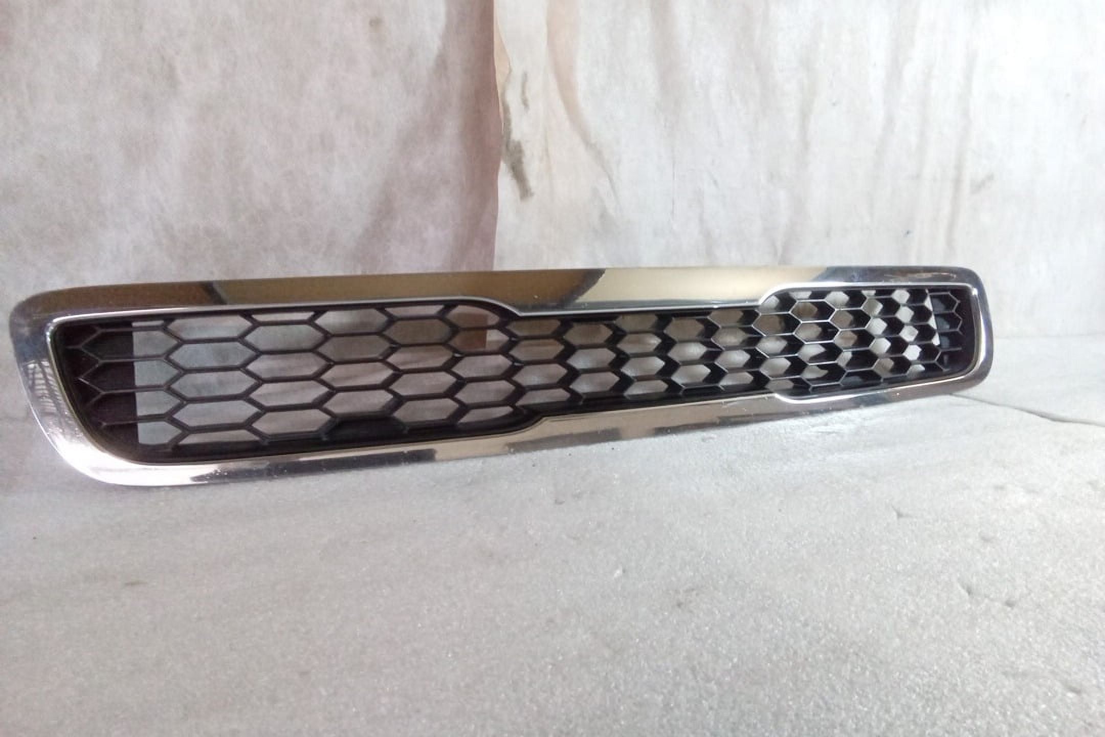 Upper Grill OEM F1997