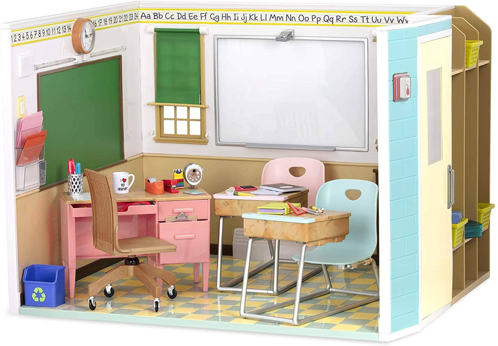 School Room for 18 in Dolls P630