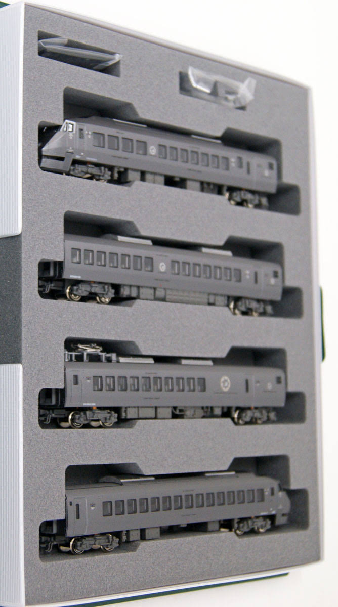 N Scale 4-Car Model Train Set D45013