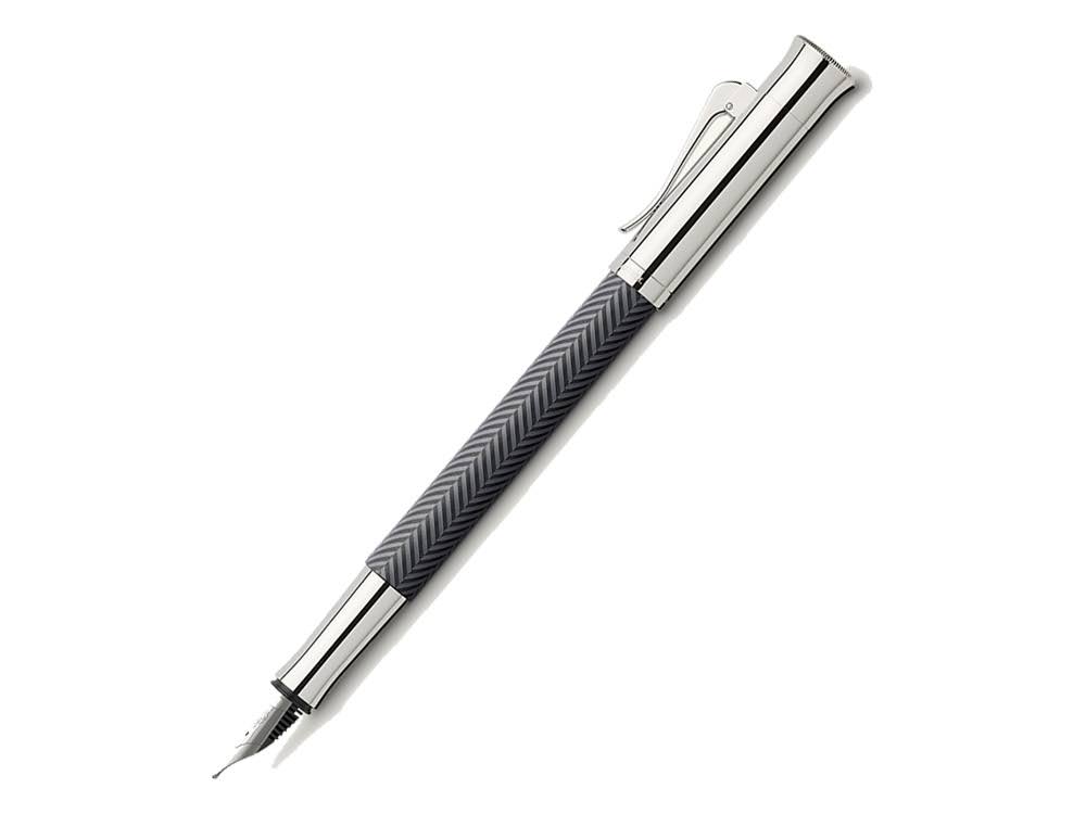 Guilloche Cisele Fountain Pen Oblique Medium U1690