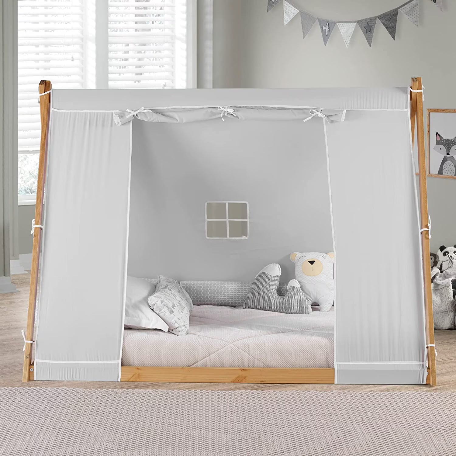 Twin Floor Bed with Natural Frame D961