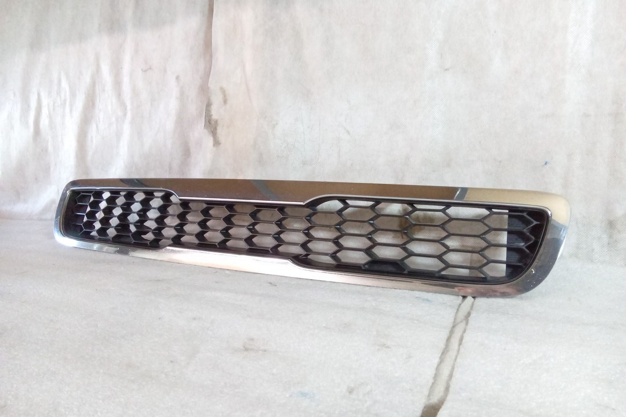 Upper Grill OEM F1997