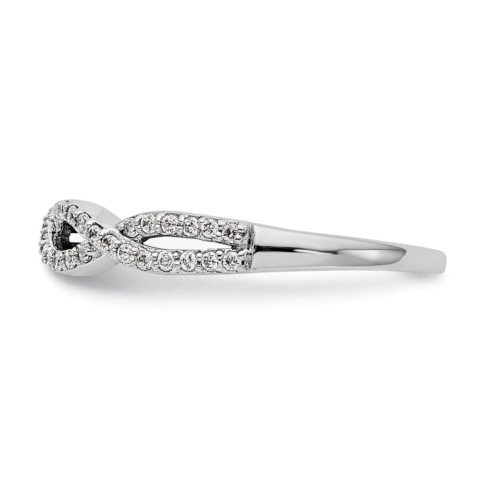 14K White Gold Diamond Band Size 7 Y40030