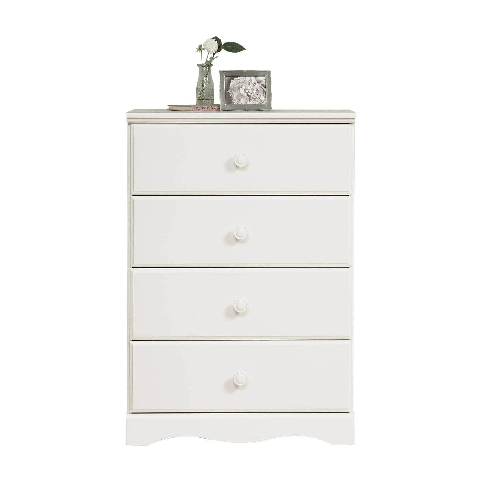 4-Drawer Chest, Soft White Finish L443543