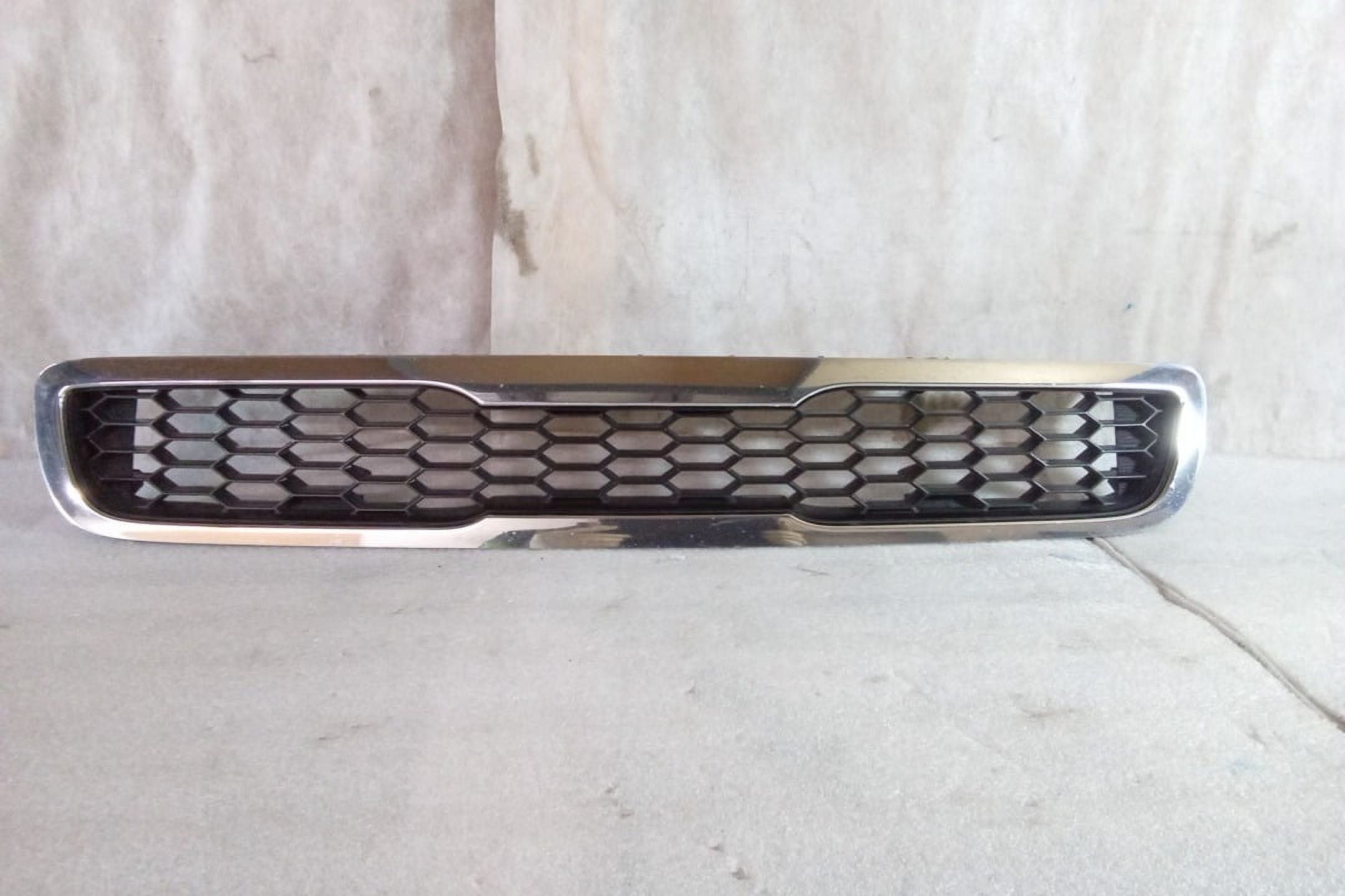 Upper Grill OEM F1997