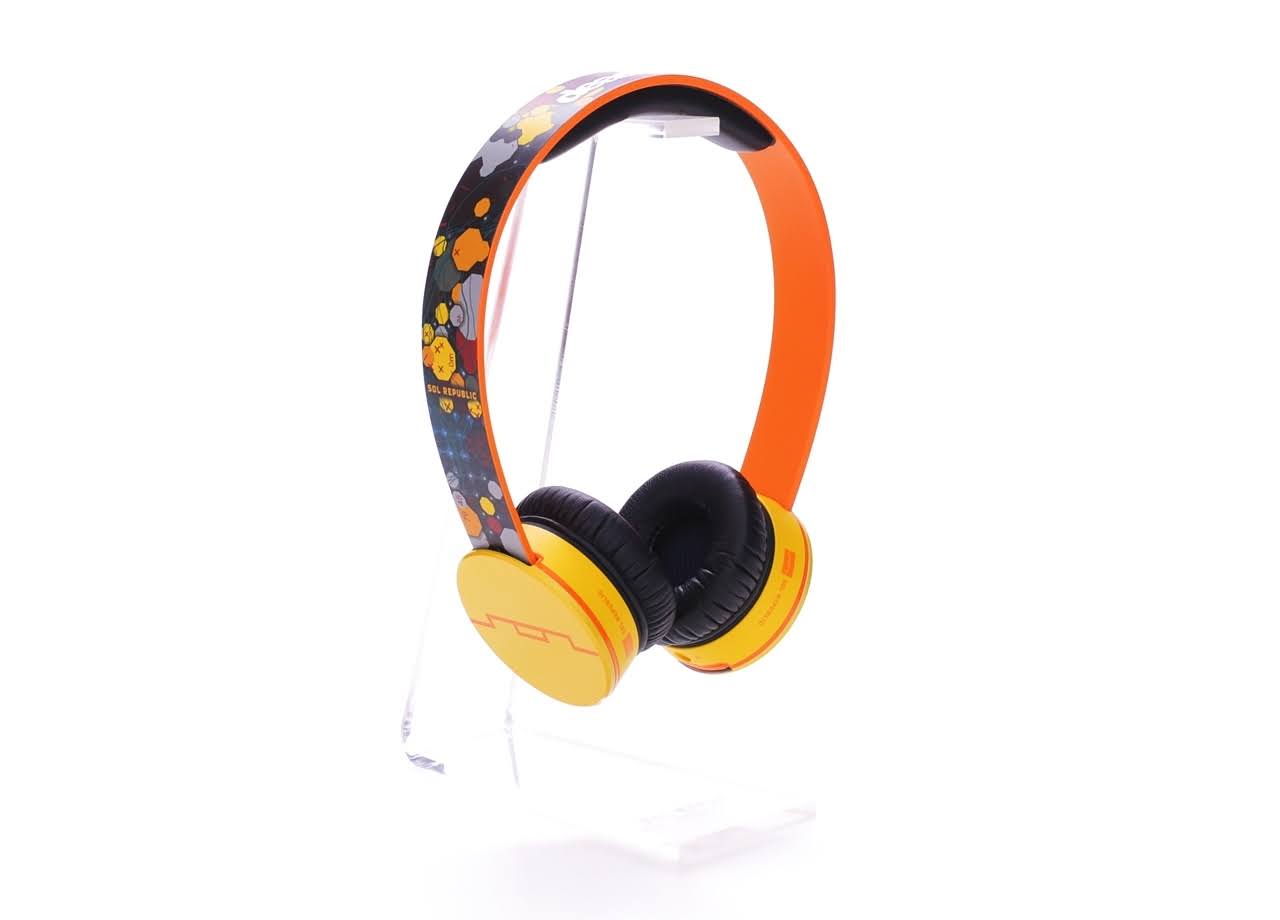 On-Ear Headphones L711766