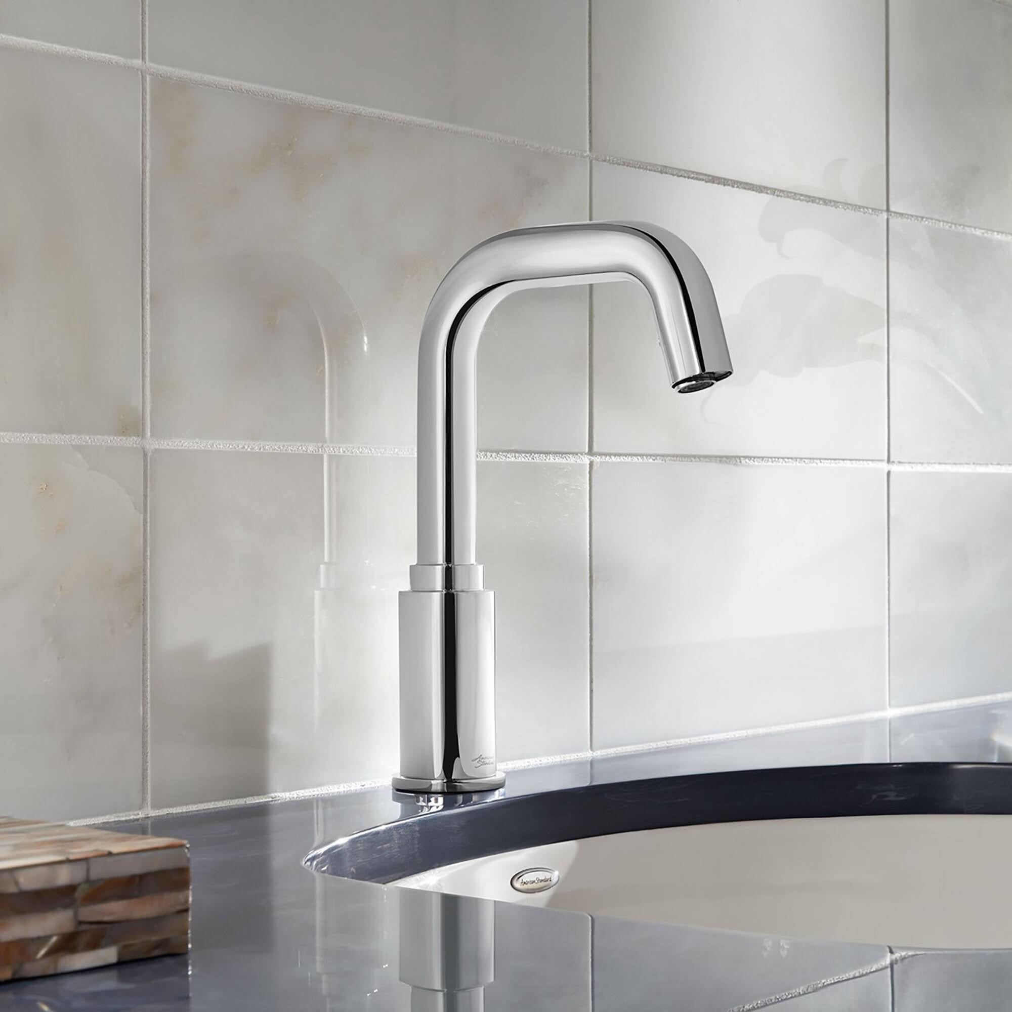 Touchless Bathroom Faucet 0.5 GPM O472149