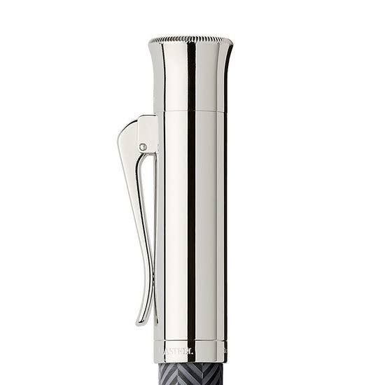 Guilloche Cisele Fountain Pen Oblique Medium U1690