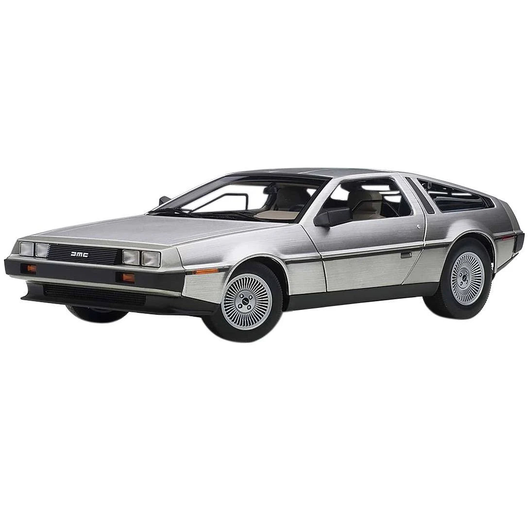 Satin Silver 1/18 Model Car T359