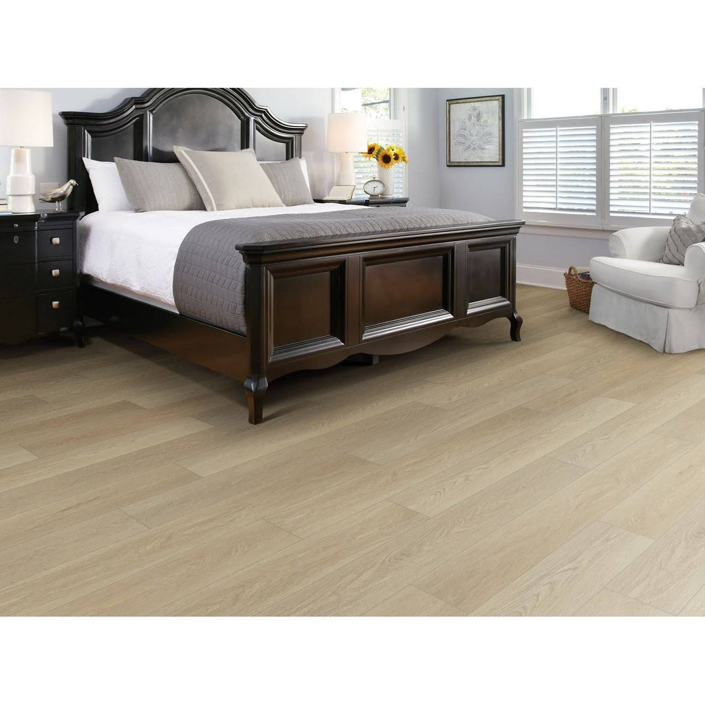 Natural Maple Luxury Vinyl Plank Y132
