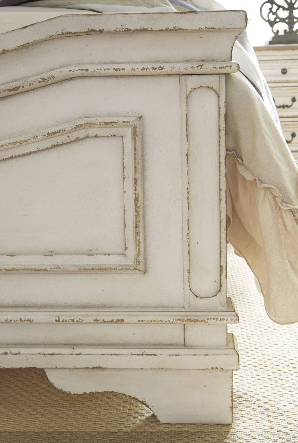 California King Bed M342741